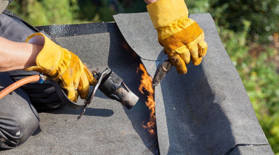 Professional flood damage restoration services in Horseshoe Bend, AR